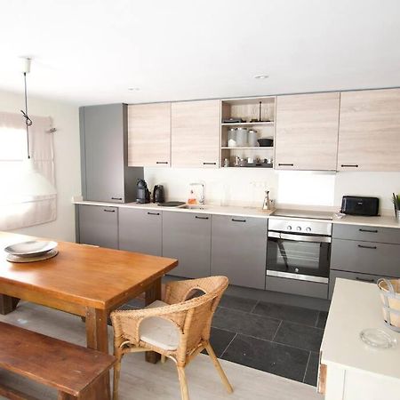 Apartament Central Amb Terrassa Alp Eksteriør billede